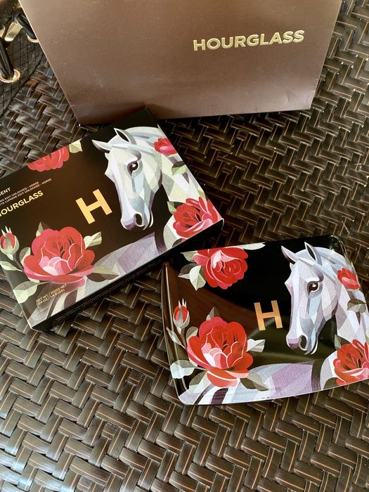 Палетка кінь Hourglass Ambient Lighting Edit Unlocked — Horse
