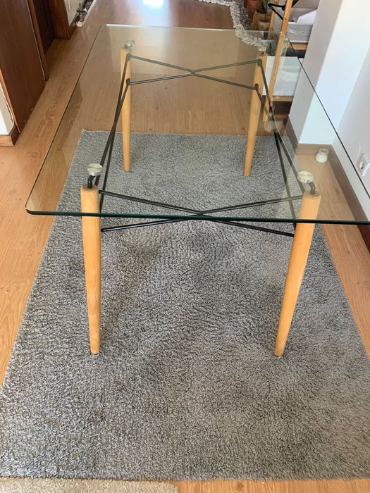 Mesa de jantar Moderna, Leve e Para convívio