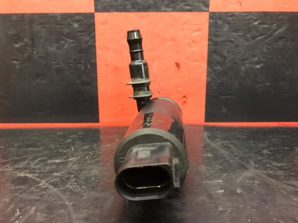 Motor de esguicho MERCEDES-BENZ Sprinter 3,5-t (906)