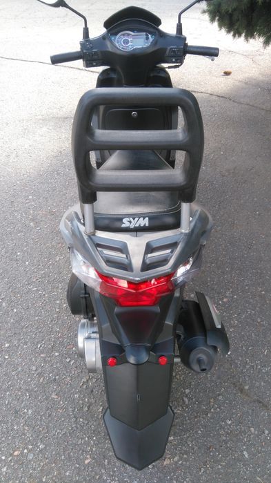 Sym Symphony SR 150
