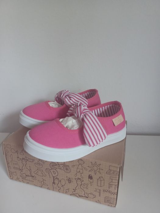 Nowe Trampki DD Step r.23