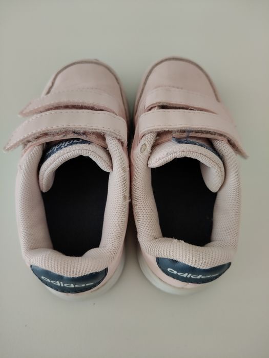 Buty sportowe Adidas 25 rzepy