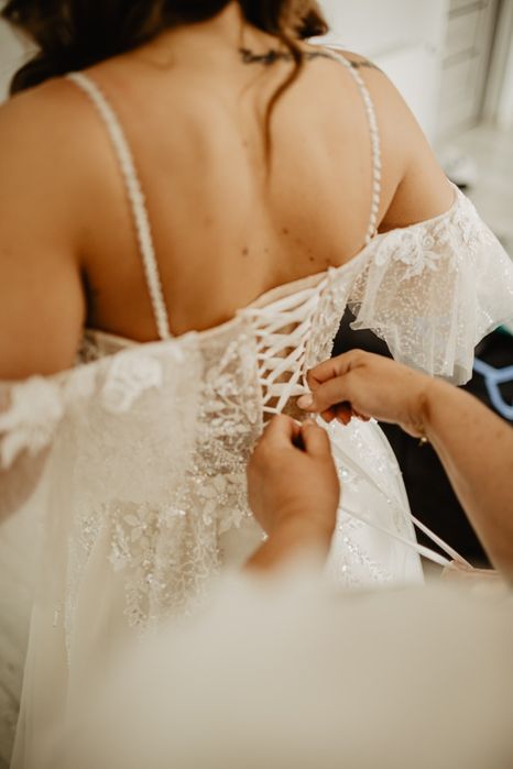 Suknia ślubna z gorsetem