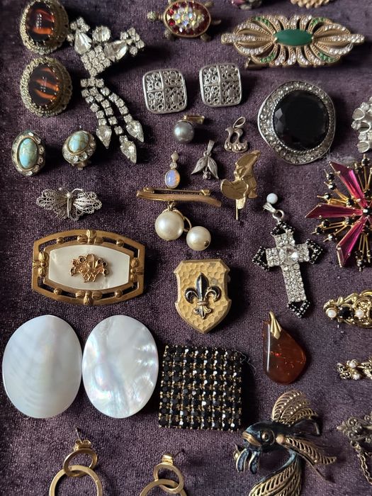 Винтажные брошки. Бижутерия . Брошки.