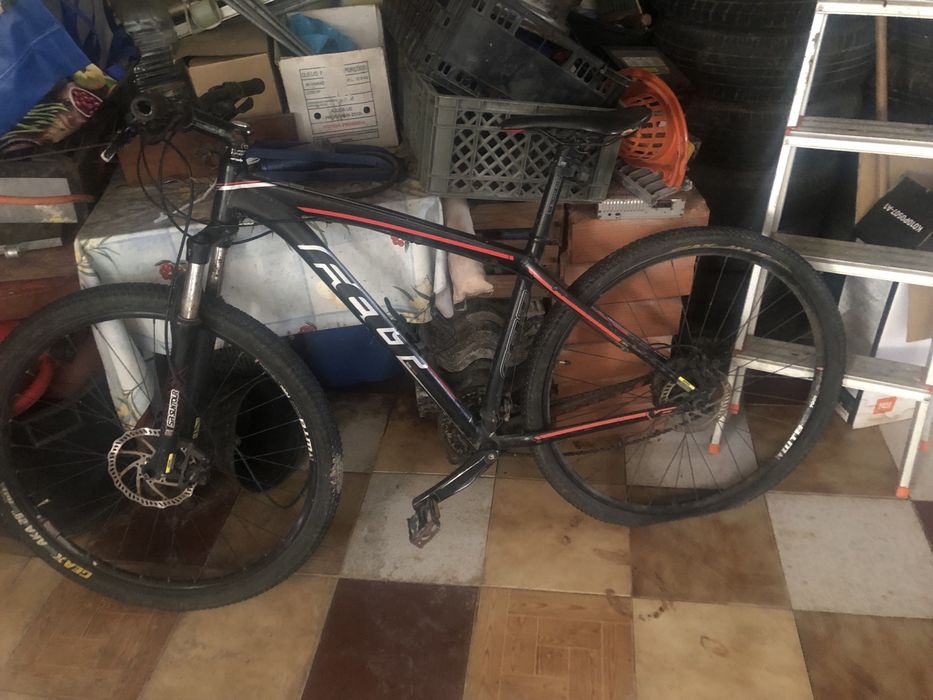 bicicleta de montanha Felt Nine (série Nine),