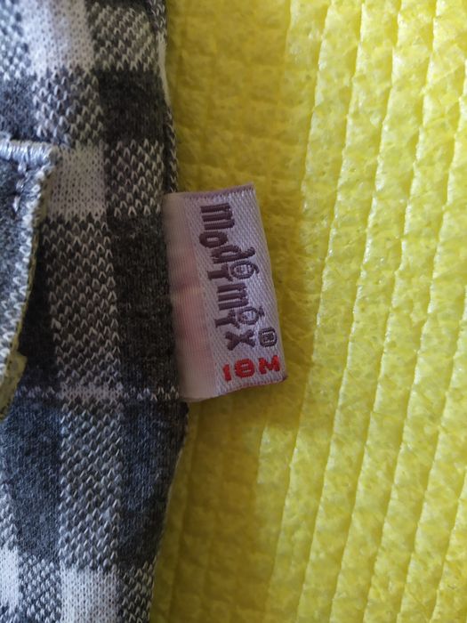 Дитячий костюм (тройка) з метеликом.