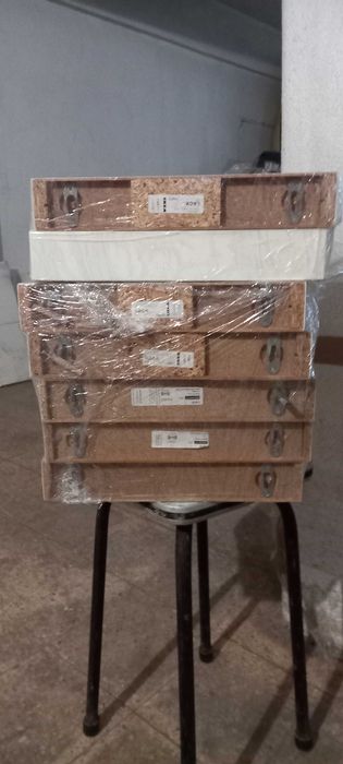 Prateleira lack ikea