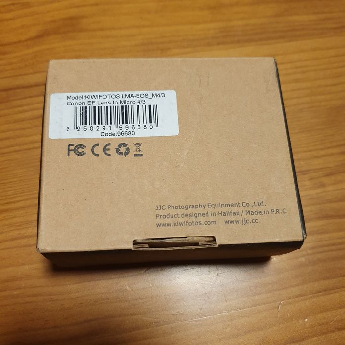 Adaptador de objectivas Canon para Micro 4/3