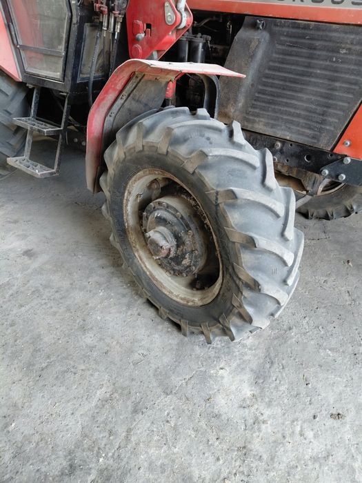 Ursus 914 z turem