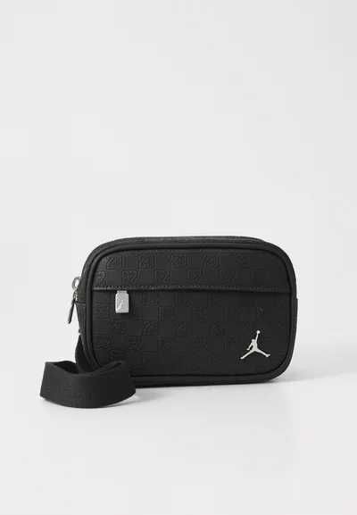 сумка Jordan jam monogram camera bag