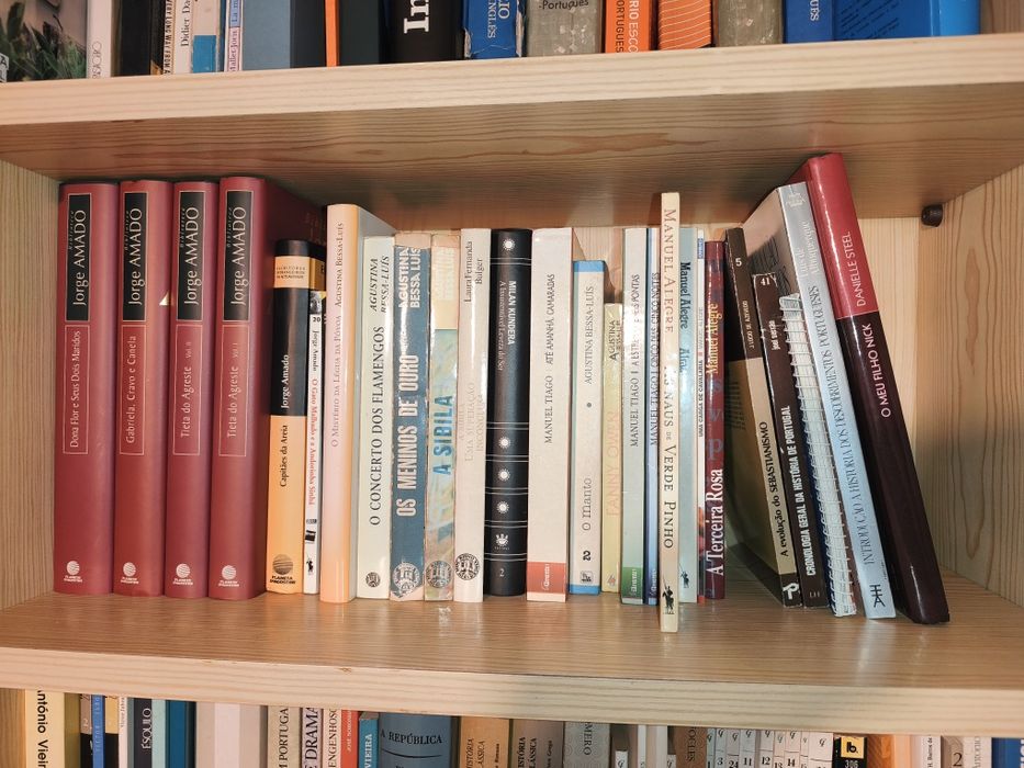 Livros a 4€ cada