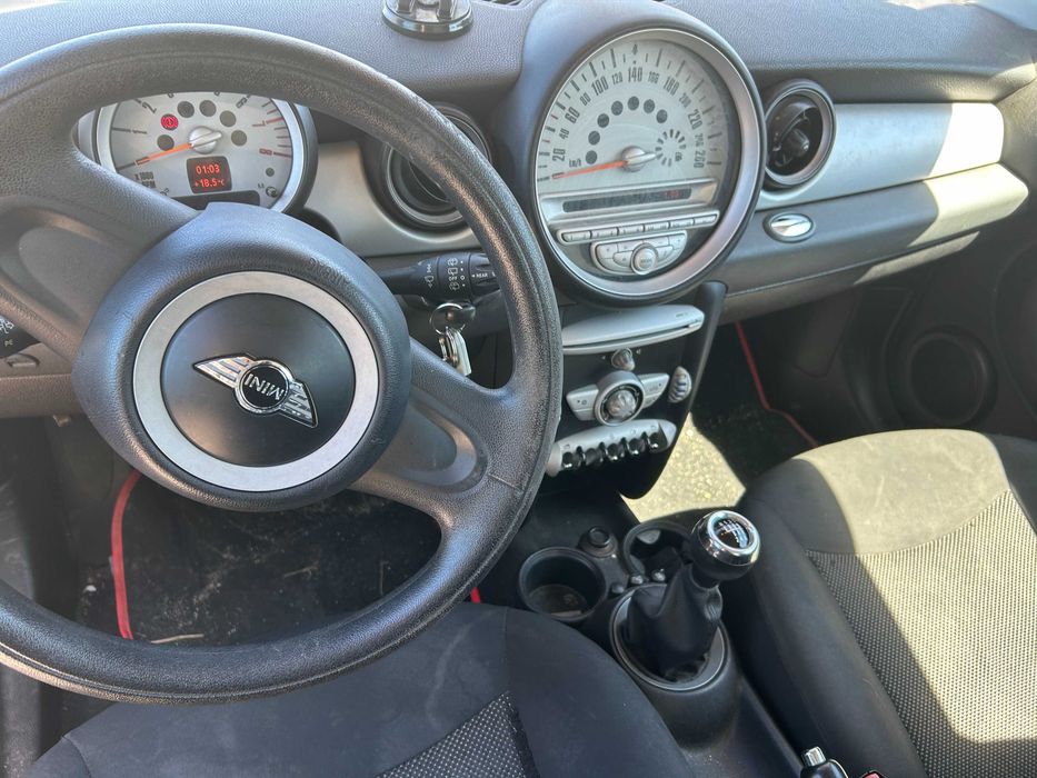 Mini One 1.4 Gasolina – 155.000 km – Vermelho Mini