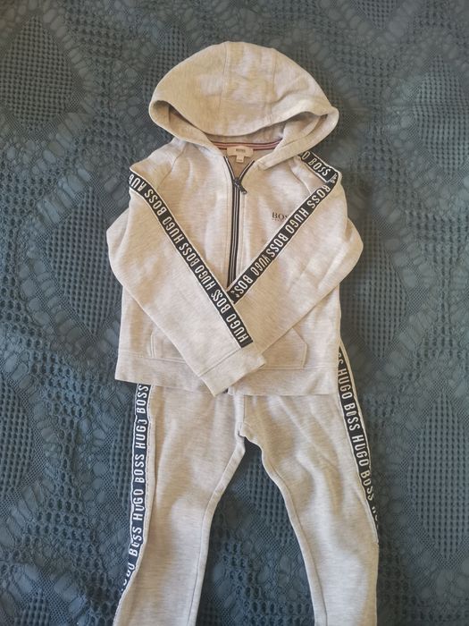 Дитячий спортивний костюм 102-114см