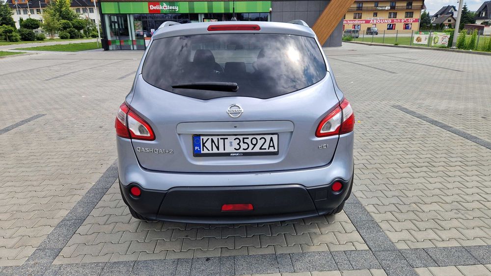 Najbogatsza wersja 7 osób 4x4