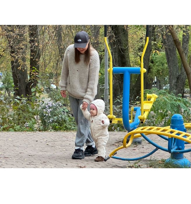 Утеплений комбінезон H&M 4/6 місяців осінь/весна