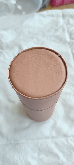 Nowe nieużywane tuba/etui na pędzle z Eco skóry