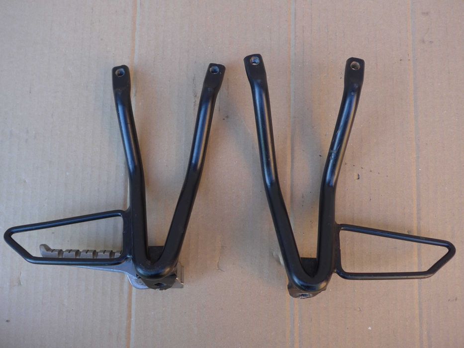 Aprilia rx/sx Malaguti xtm 125 SETY set pasazera lewy/prawy + podnozek