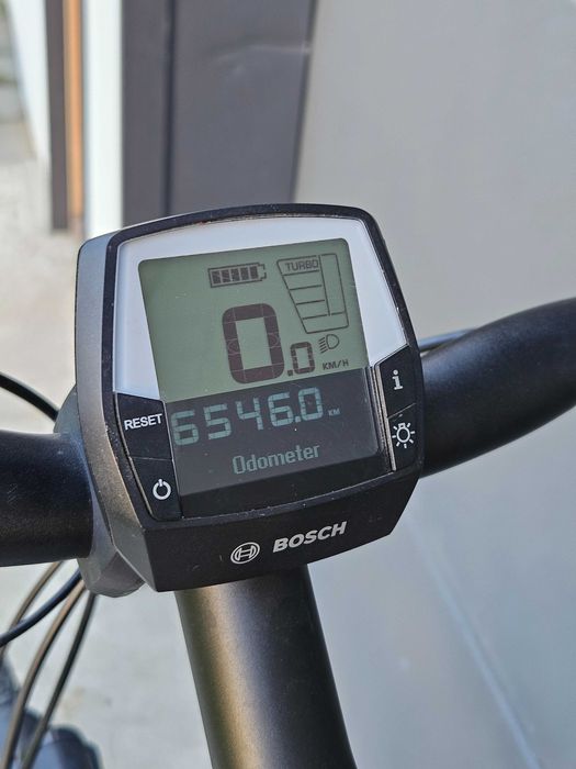 Rower elektryczny Riverside i Univega, Silnik Bosh Performance Line, niski przebieg