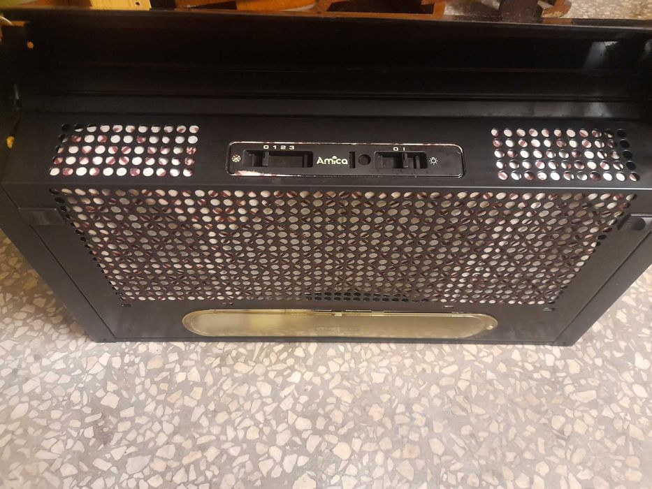 Okap kuchenny teleskopowy AMICA podszafkowy