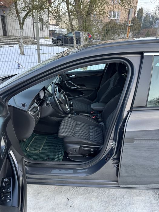 Opel Astra K 1.6 BiTurbo , orginalny lakier , zadbany