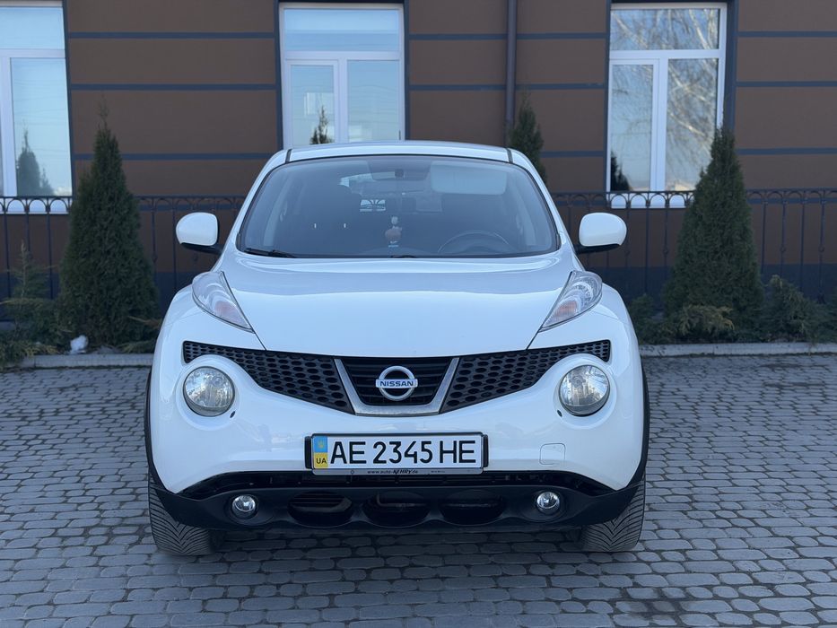 Nissan Juke, 1,6 газ/бенз, АКПП