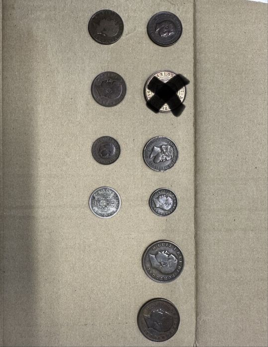 Vendo moedas antigas portuguesas
