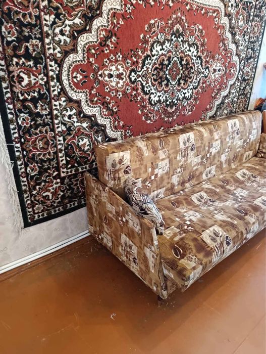 Диван (самовивіз)