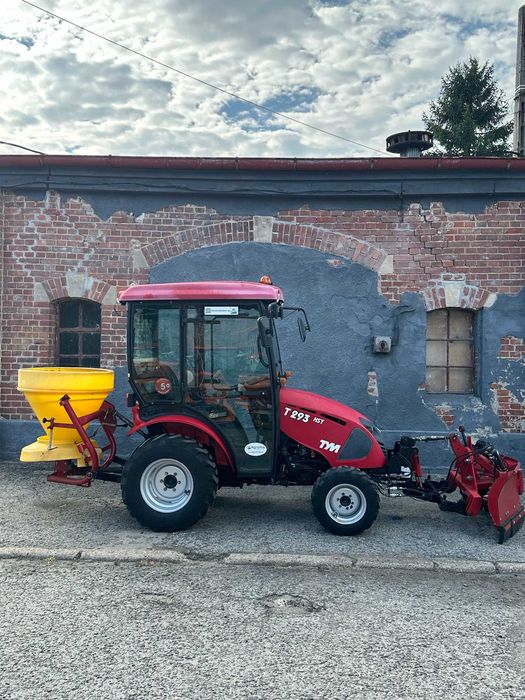 Ciągnik TYM 293 HST Traktor Przedni TUZ Niski przebieg