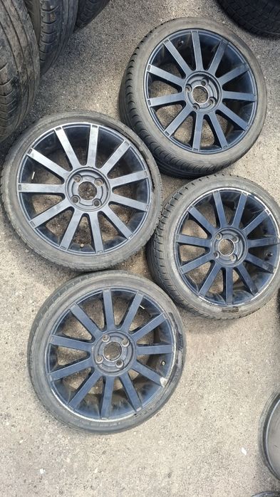 Диски 4 108 17 Ford комплект оригинал в хорошем состоянии
