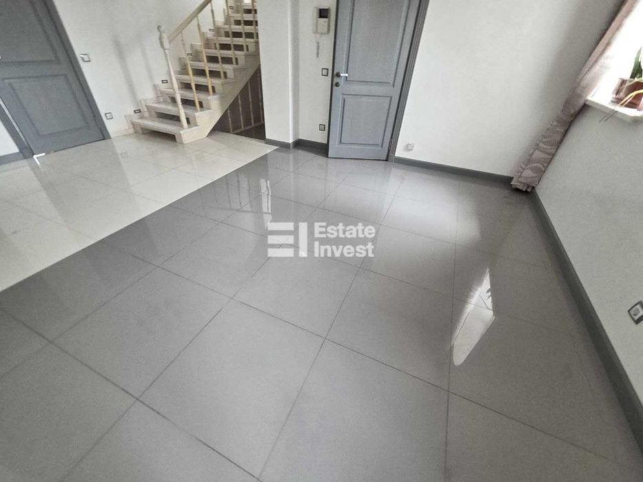 Продам будинок у с. Родичі