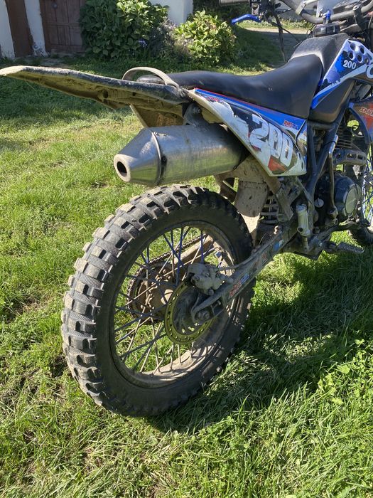 Продам мото на документах skybike crdx200