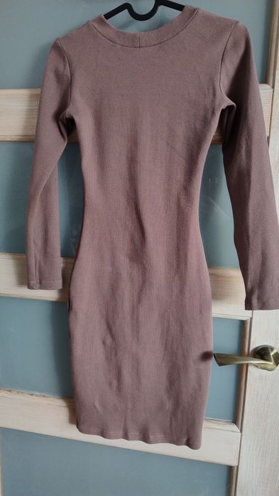 Sukienka prążek r.s