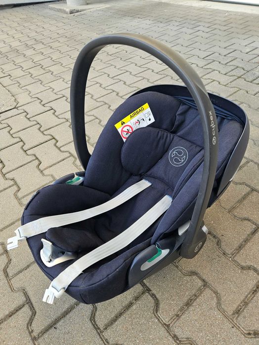 Fotelik nosidełko Cybex Cloud Z2 i-Size Plus (granatowy)
