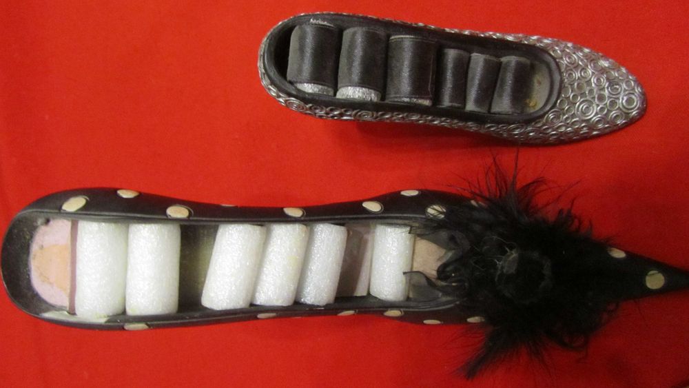 Фарфоровые туфельки,балетки и туфельки для ювелирки.