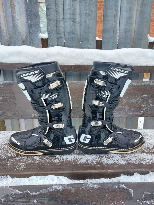 Мотоботи крос єндуро Leat Alpinestars TCX Sidi Gaerne Tech Fox Oneal