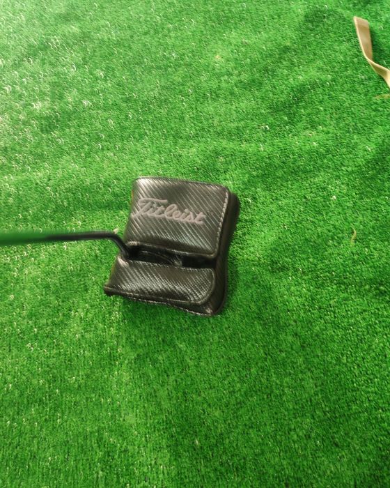 Putter Scotty Cameron Futura 33
