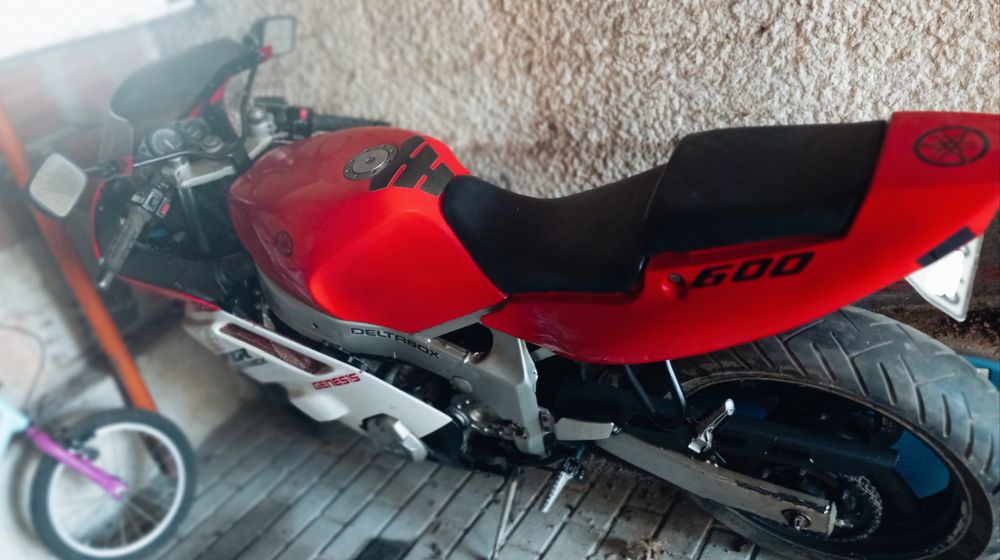 Yamaha 600 FZR de 1981