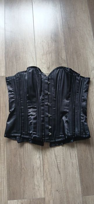 Gorset czarny rozmiar 38/40