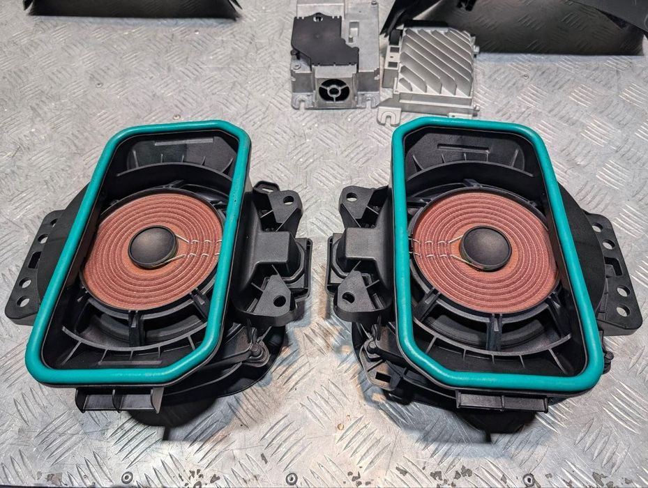 harman kardon bmw x5 g05 - купити автоакустику та мультімедіа