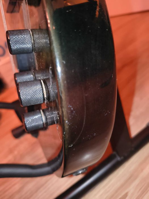 Epiphone Embassy IV Standard plus gitara basowa aktywna gibson