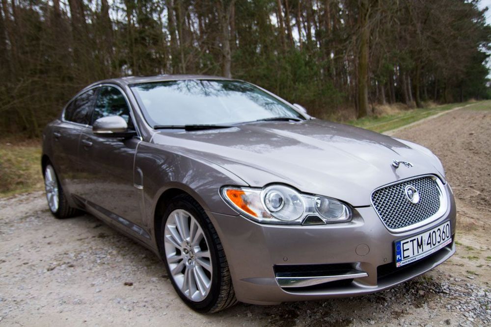 Jaguar XF Jaguar XF 2009 3.0D 275KM