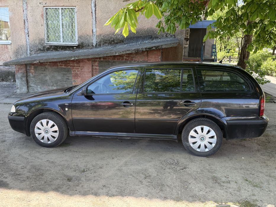 Skoda Octavia 1.9 дизель автомат