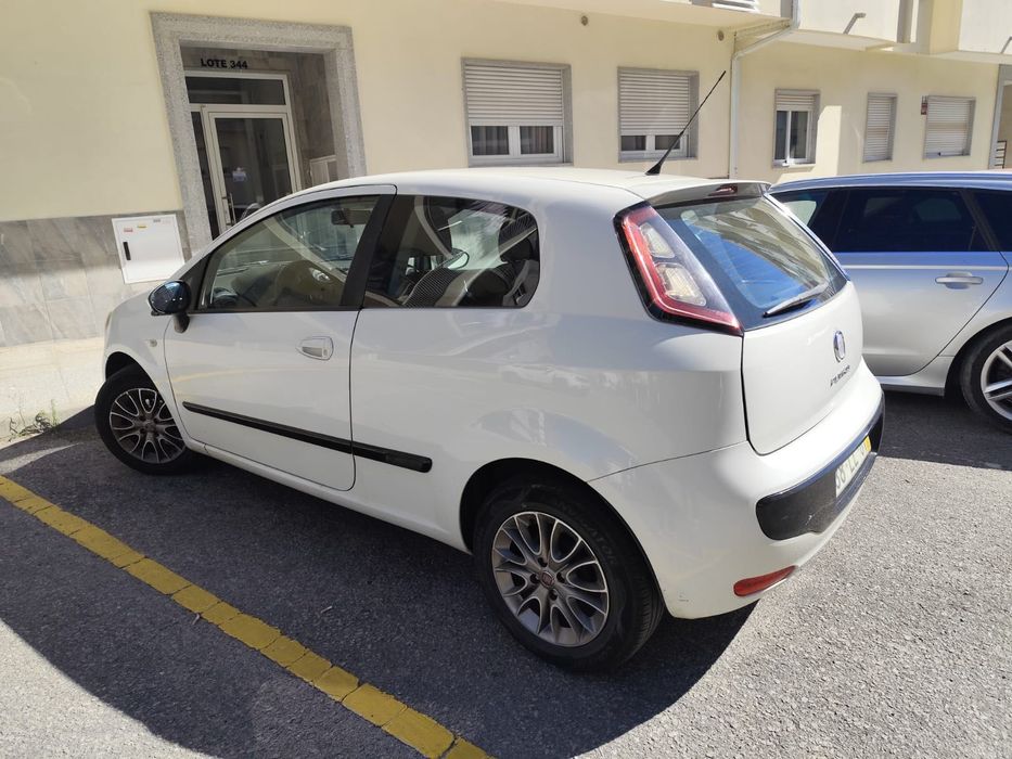 Vendo Fiat Punto Evo Mylive TOMTOM 1.2 gasolina