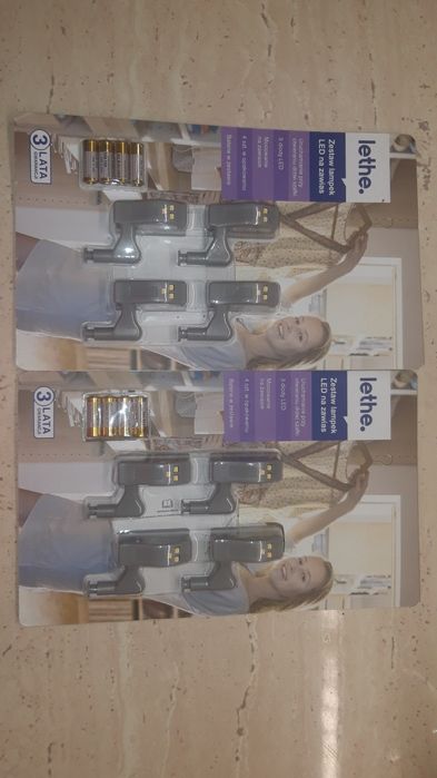 Dwa zestawy lampek Led na zawiasy