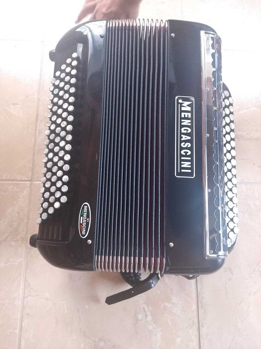 Acordeon Mengascini
