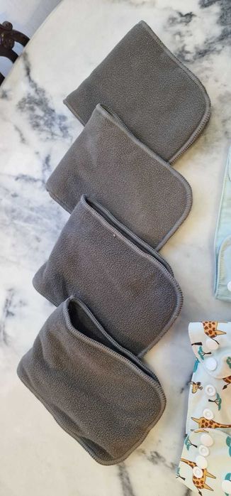 8 Fraldas Reutilizáveis + 4 Absorventes | Littles & Bloomz e Happy Flute | 25€