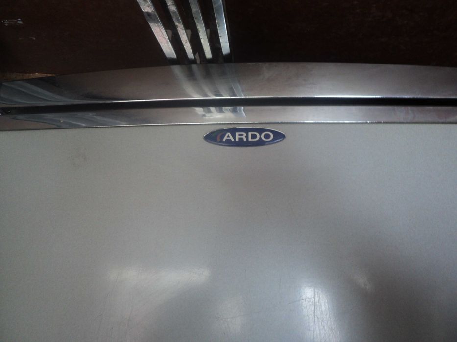 продам двохкамерний холодильник