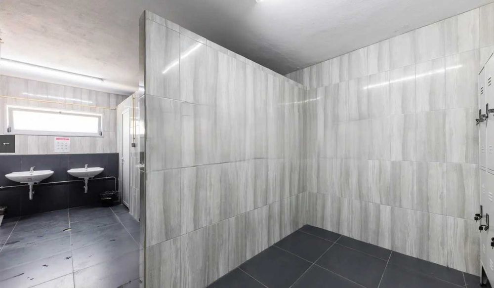 Pavilhão 3.200 m² + Jardim