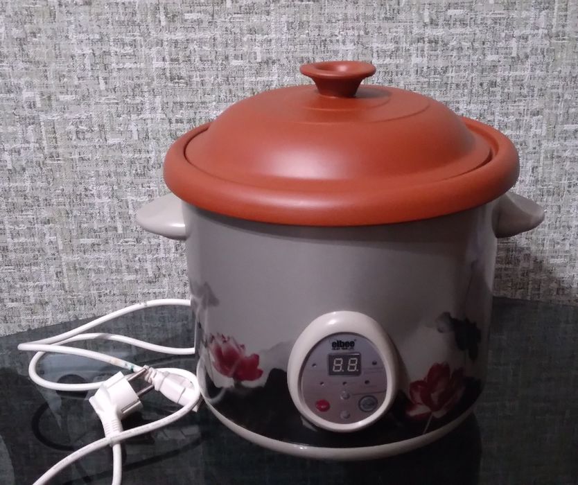 Мультиварка ELBEE