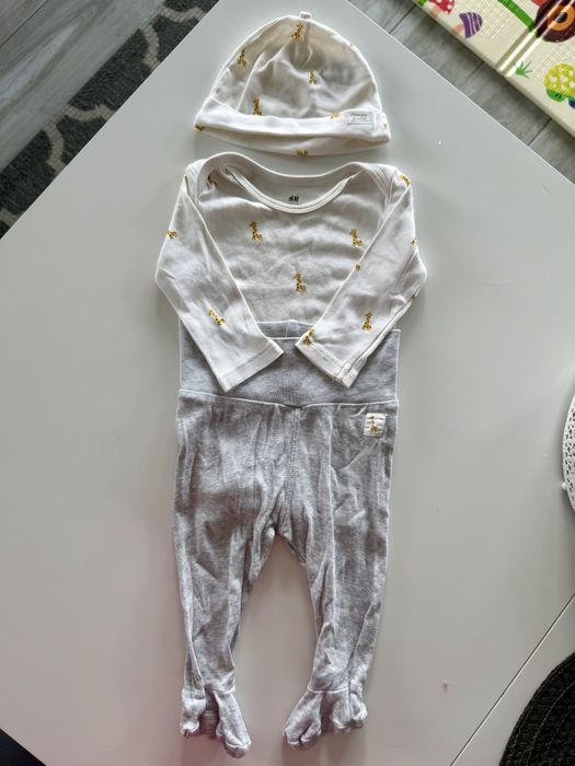 Zestaw niemowlecy body, półśpiochy i czapeczka H&M rozmiar 56